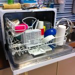 Jak na čištění myčky nádobí?